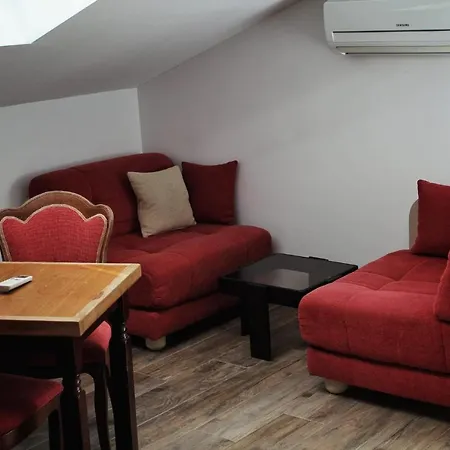 Andreja, Center * أوباتيا