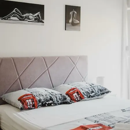 Andreja, Center * أوباتيا