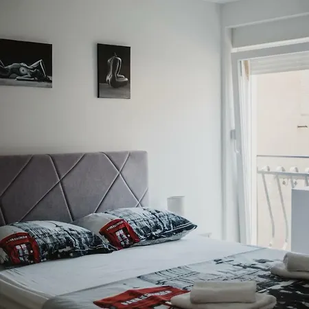 Andreja, Center شقة