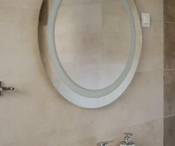 شقة Andreja, Center أوباتيا